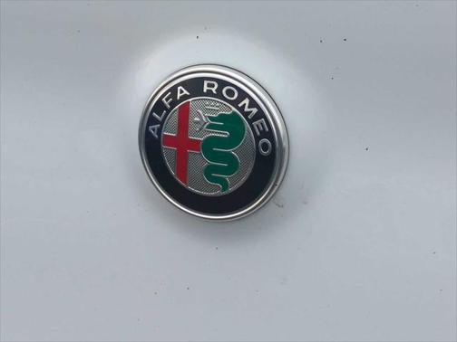 2022 Alfa Romeo Stelvio Veloce