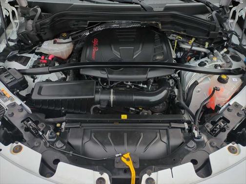 2022 Alfa Romeo Stelvio Veloce