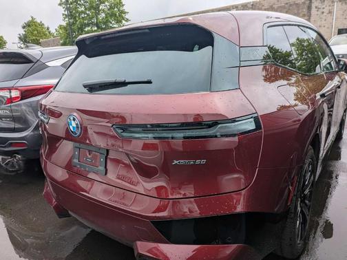 2024 BMW iX xDrive50