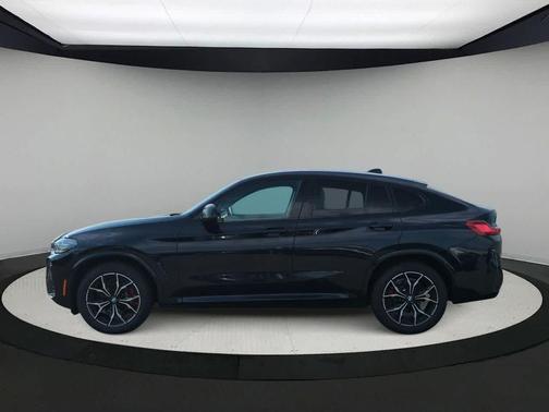 2022 BMW X4 M40i