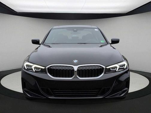 2025 BMW 330 i xDrive