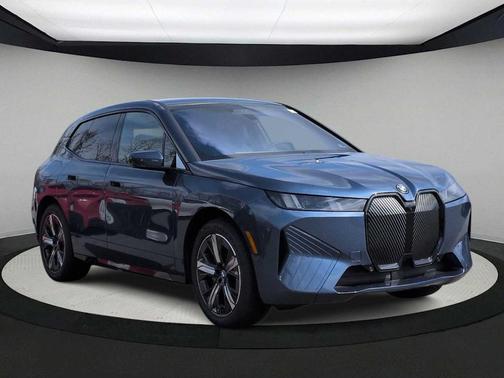 2026 BMW iX xDrive45