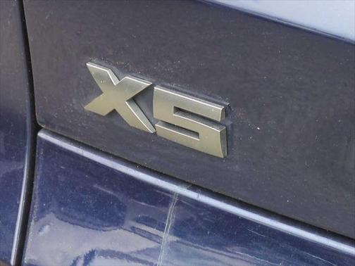 2021 BMW X5 M50i