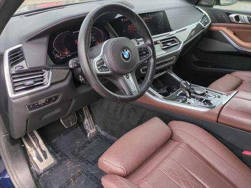 2021 BMW X5 M50i