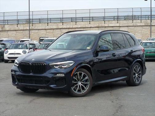 2021 BMW X5 M50i