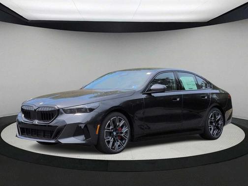 Dark Graphite Metallic 2027 BMW 550e 550E XDRIVE