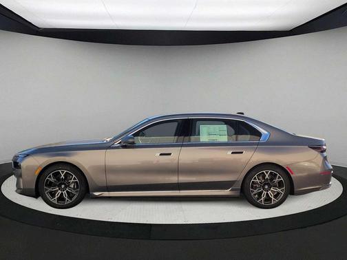 2025 BMW i7 eDrive50