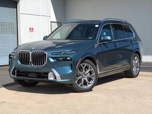 2025 BMW X7 xDrive40i