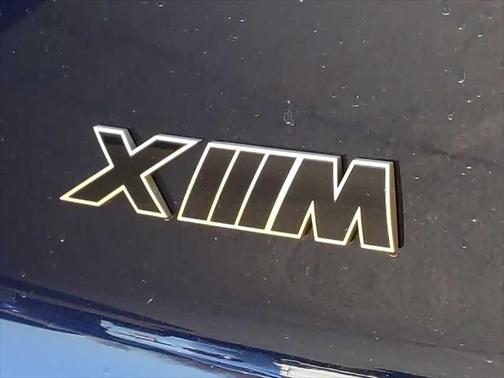 2025 BMW XM Base
