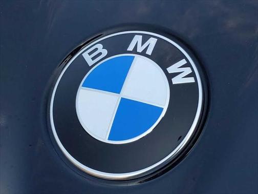 2025 BMW XM Base