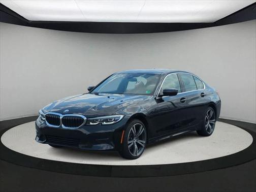 2022 BMW 330 i xDrive