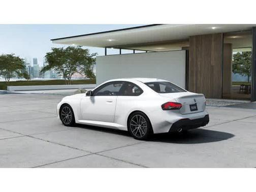 2025 BMW 230 i xDrive
