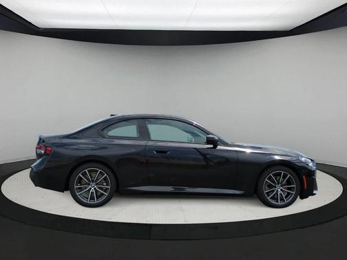 2024 BMW 230 i xDrive