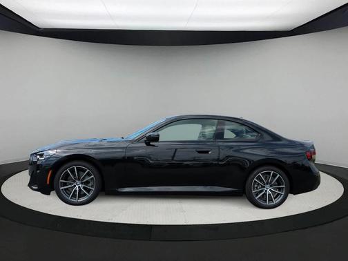 2024 BMW 230 i xDrive