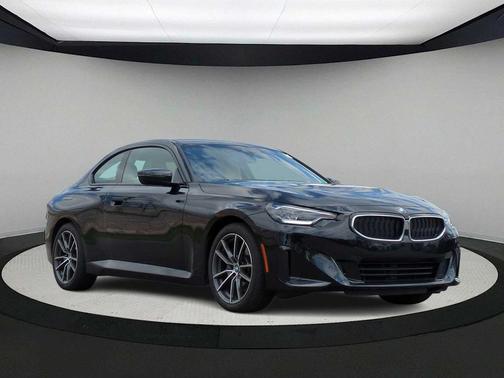 2024 BMW 230 i xDrive