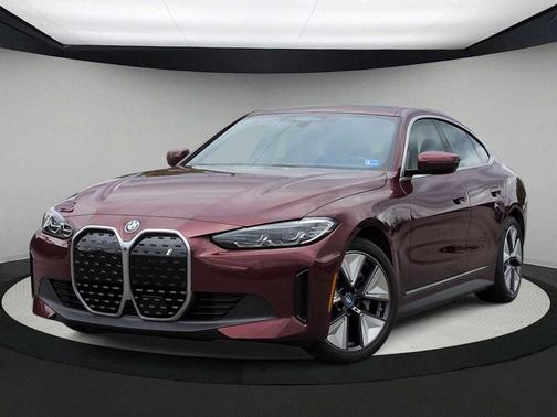 Aventurin Red Metallic 2023 BMW i4 Gran Coupe eDrive35