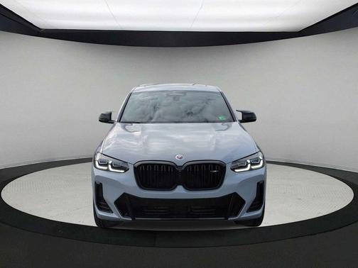 2023 BMW X4 M40i
