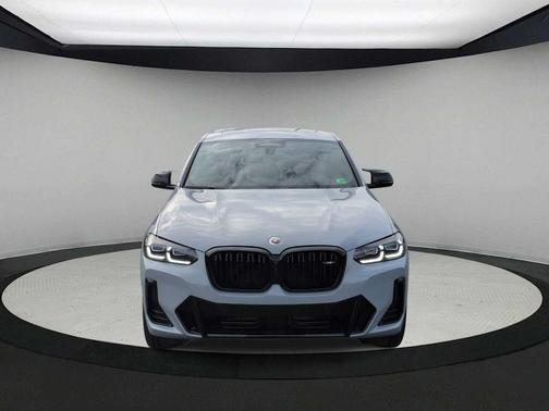 2023 BMW X4 M40i