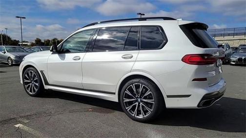 2020 BMW X7 M50i