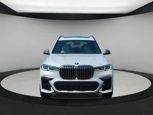 2020 BMW X7 M50i