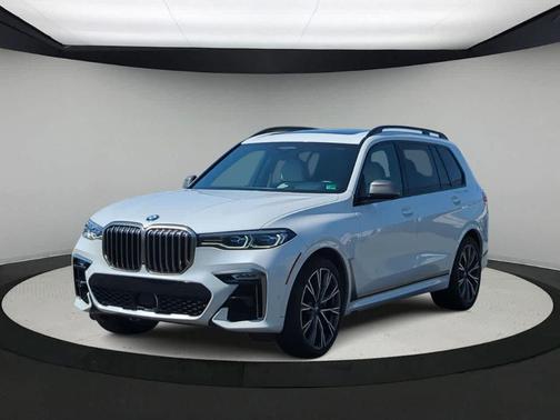 2020 BMW X7 M50i
