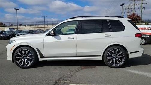 2020 BMW X7 M50i