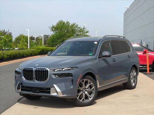 2025 BMW X7 xDrive40i