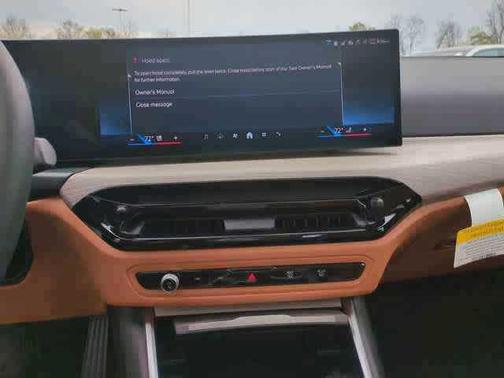 2025 BMW 330 i xDrive