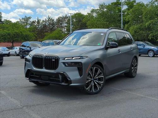 2026 BMW X7 M60i