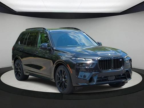 2026 BMW X7 M60i