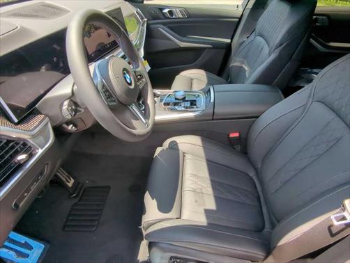 2026 BMW X7 M60i