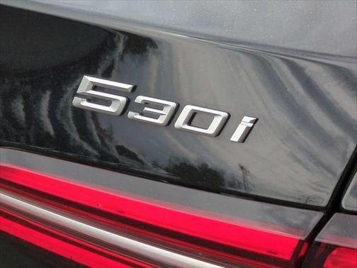 2024 BMW 530 i xDrive