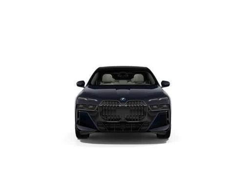 2026 BMW 750e xDrive