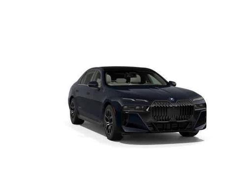 2026 BMW 750e xDrive
