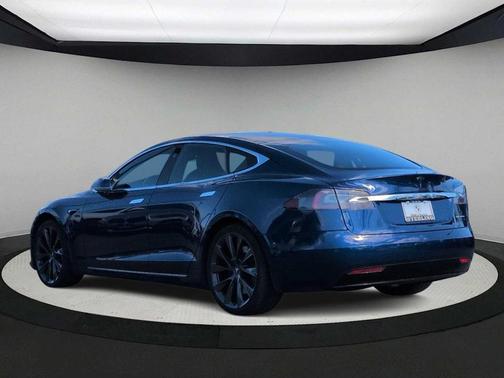 2020 Tesla Model S Long Range Plus