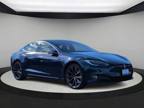 2020 Tesla Model S Long Range Plus