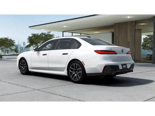 2026 BMW 760 760i xDrive