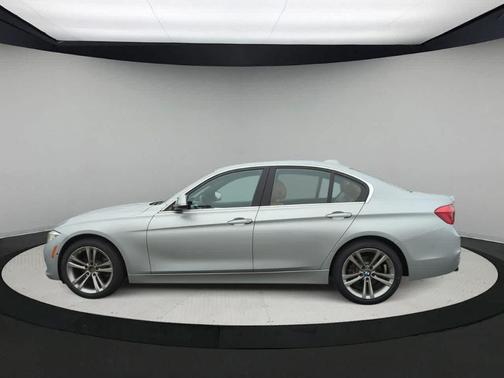 2018 BMW 330 i xDrive