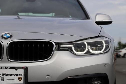 2018 BMW 330 i xDrive
