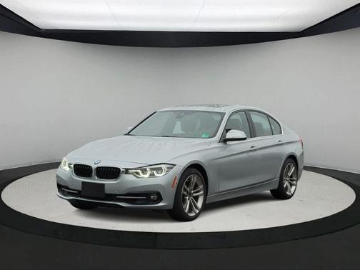 2018 BMW 330 i xDrive