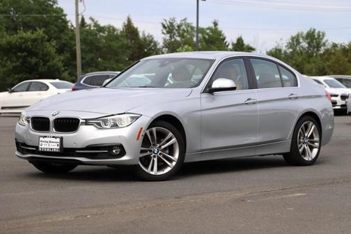 2018 BMW 330 i xDrive