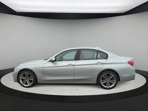2018 BMW 330 i xDrive