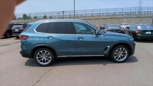 2025 BMW X5 xDrive40i