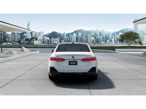 2026 BMW 550e xDrive