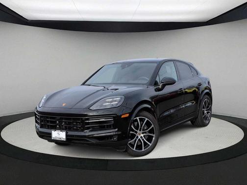 2025 Porsche Cayenne AWD