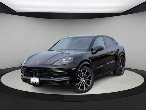 2025 Porsche Cayenne AWD