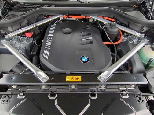 2026 BMW X5 PHEV xDrive50e
