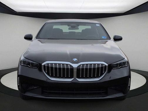 2026 BMW 530 i xDrive