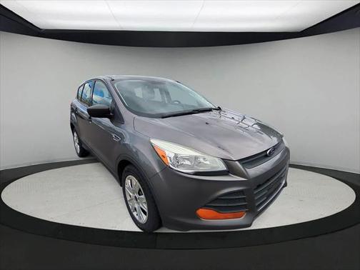 2014 Ford Escape S