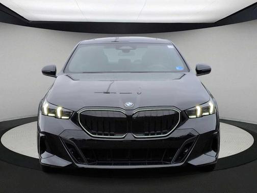 Black Sapphire Metallic 2027 BMW 540 i